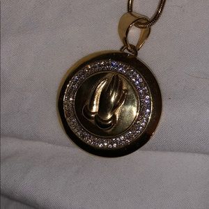 praying hands pendant